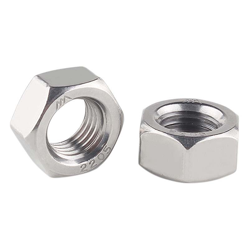 Пәтерлерде үлкен ені бар алты қырлы жаңғақтар